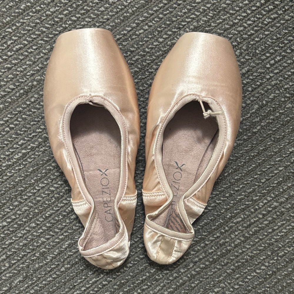 Capezio Women's Ballet Pointe Shoes